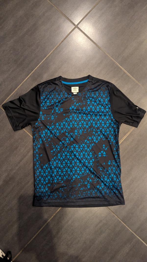 UMBRO picture