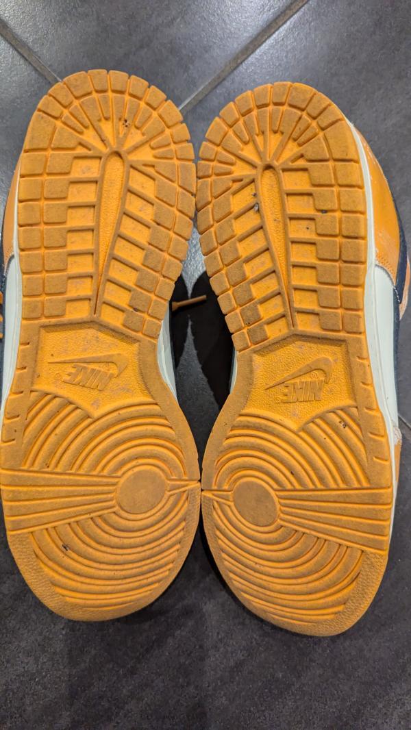 Tussen Particulieren - Nike dunk oranje schoenen 5/5