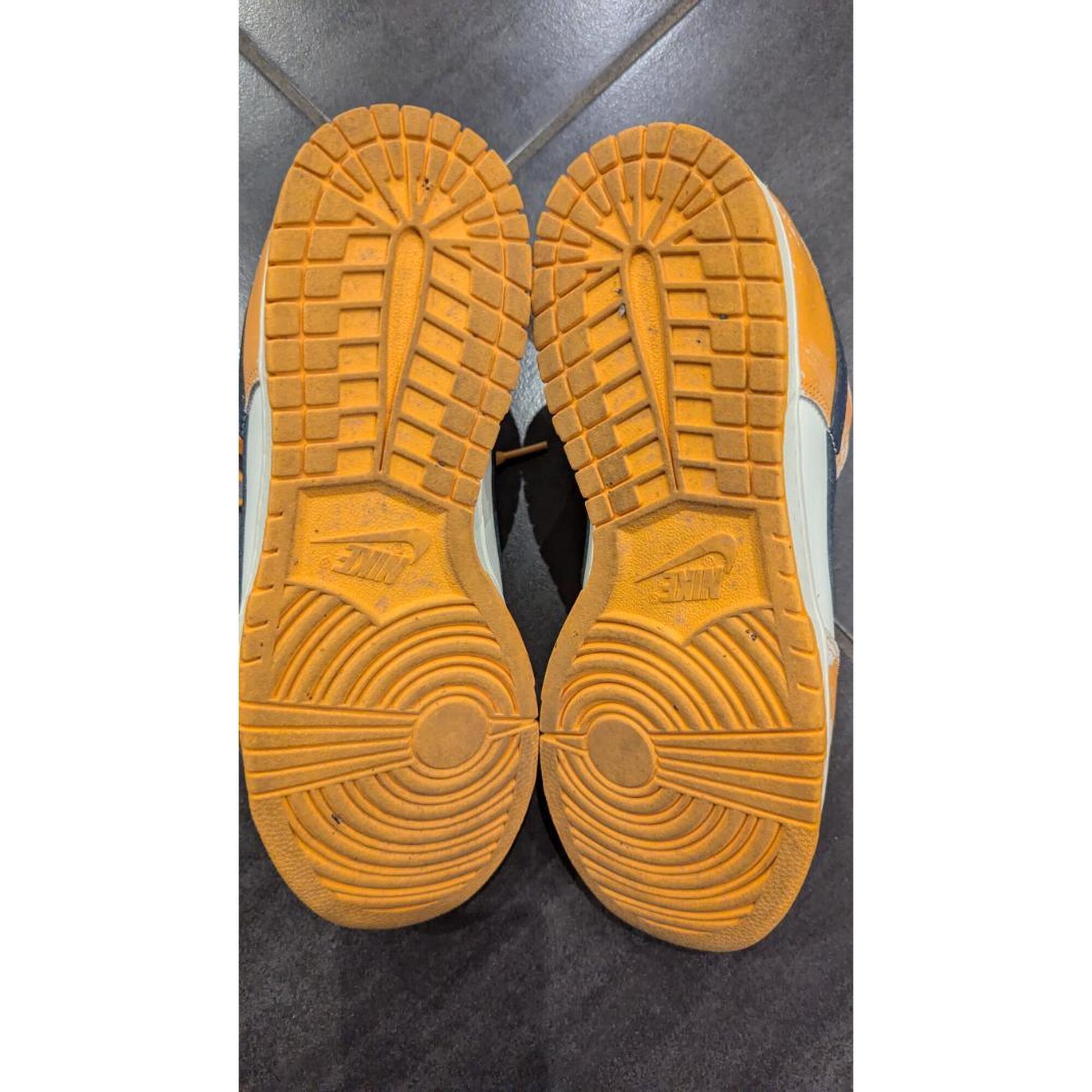 Entre Particuliers - Chaussures Nike dunk orange