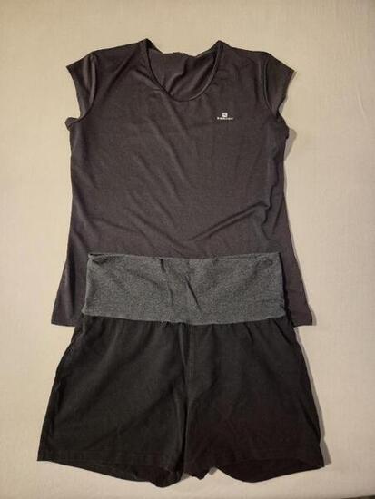 Tussen Particulieren - Domyos short en T-shirt