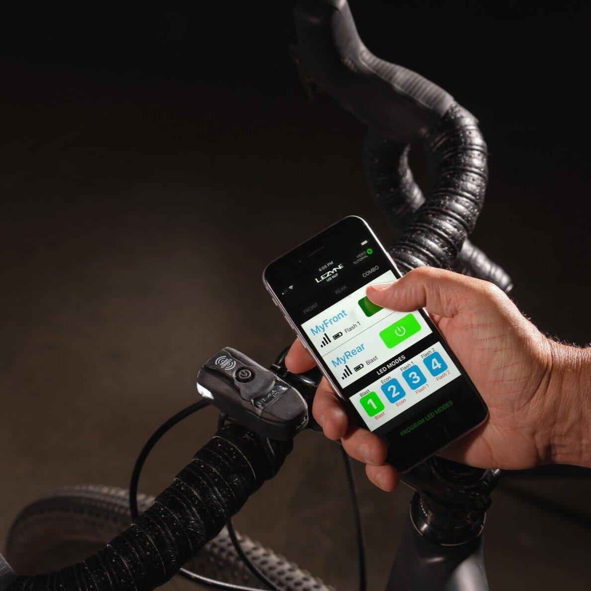 Paar Fahrradbeleuchtung vorne/hinten Lezyne KTV SMART 2/5