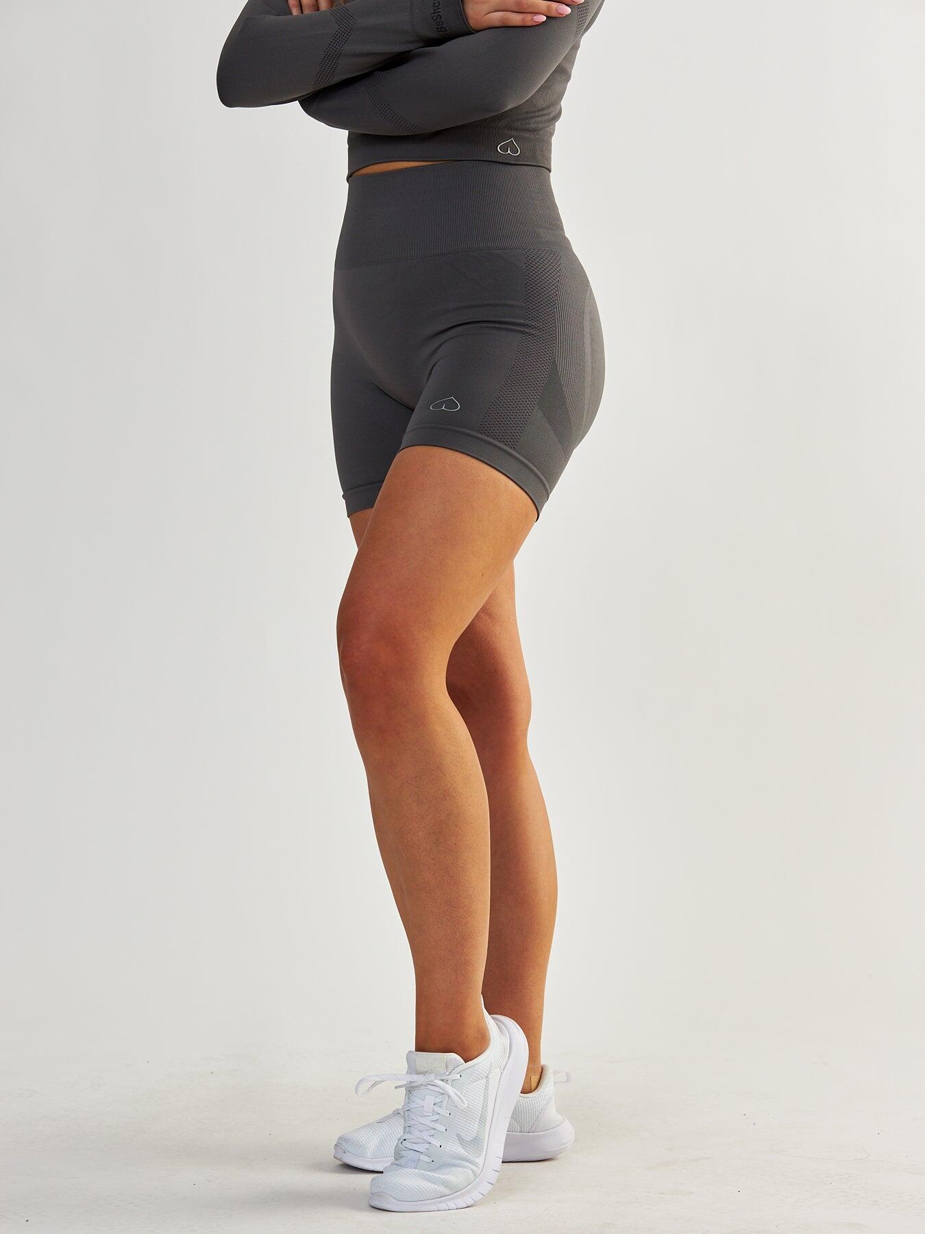 Sport Shorts Damen BESHAPED 6/8