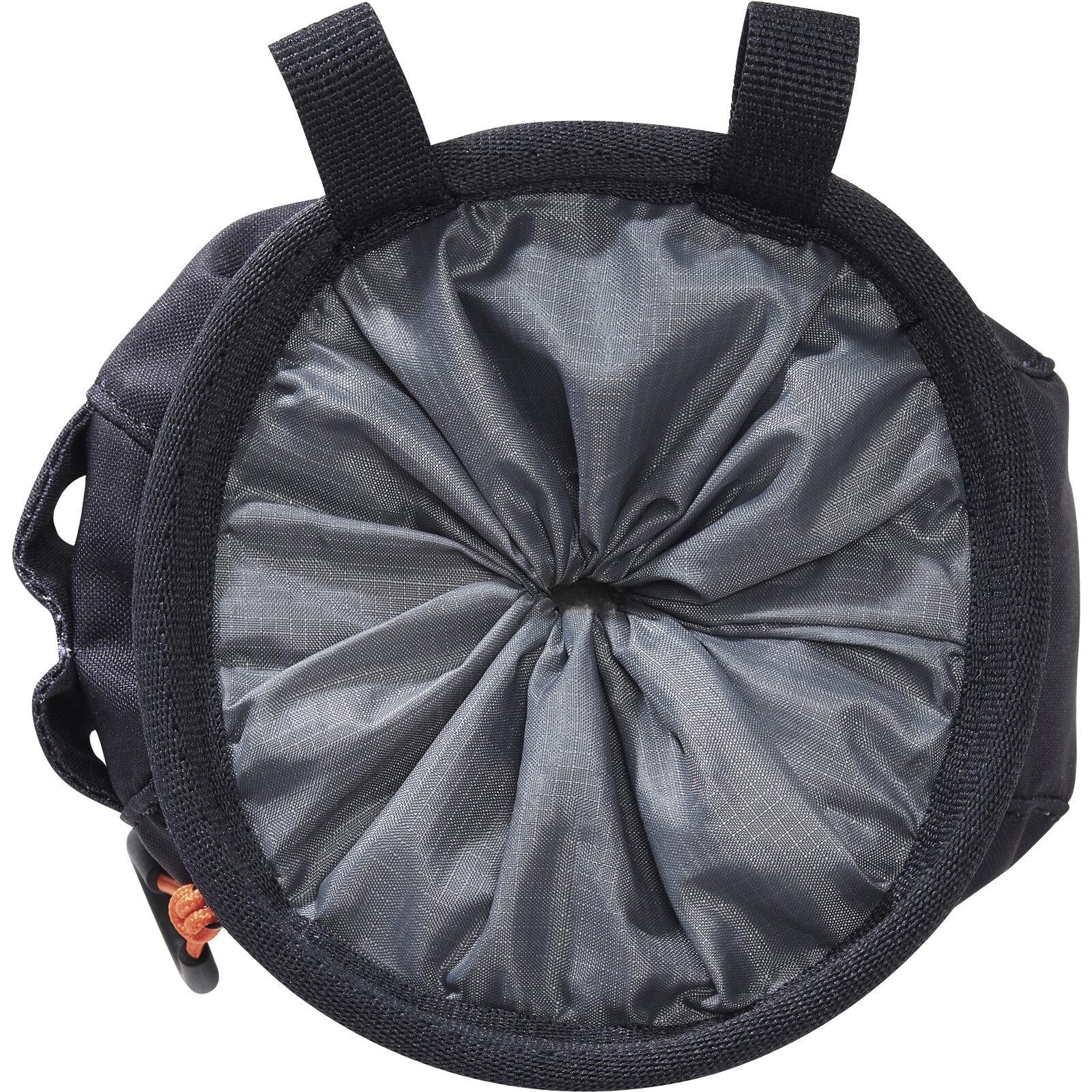 Sac magnésie Petzl SAKAPOCHE noir compact résistant avec cordon et boucle 3/4