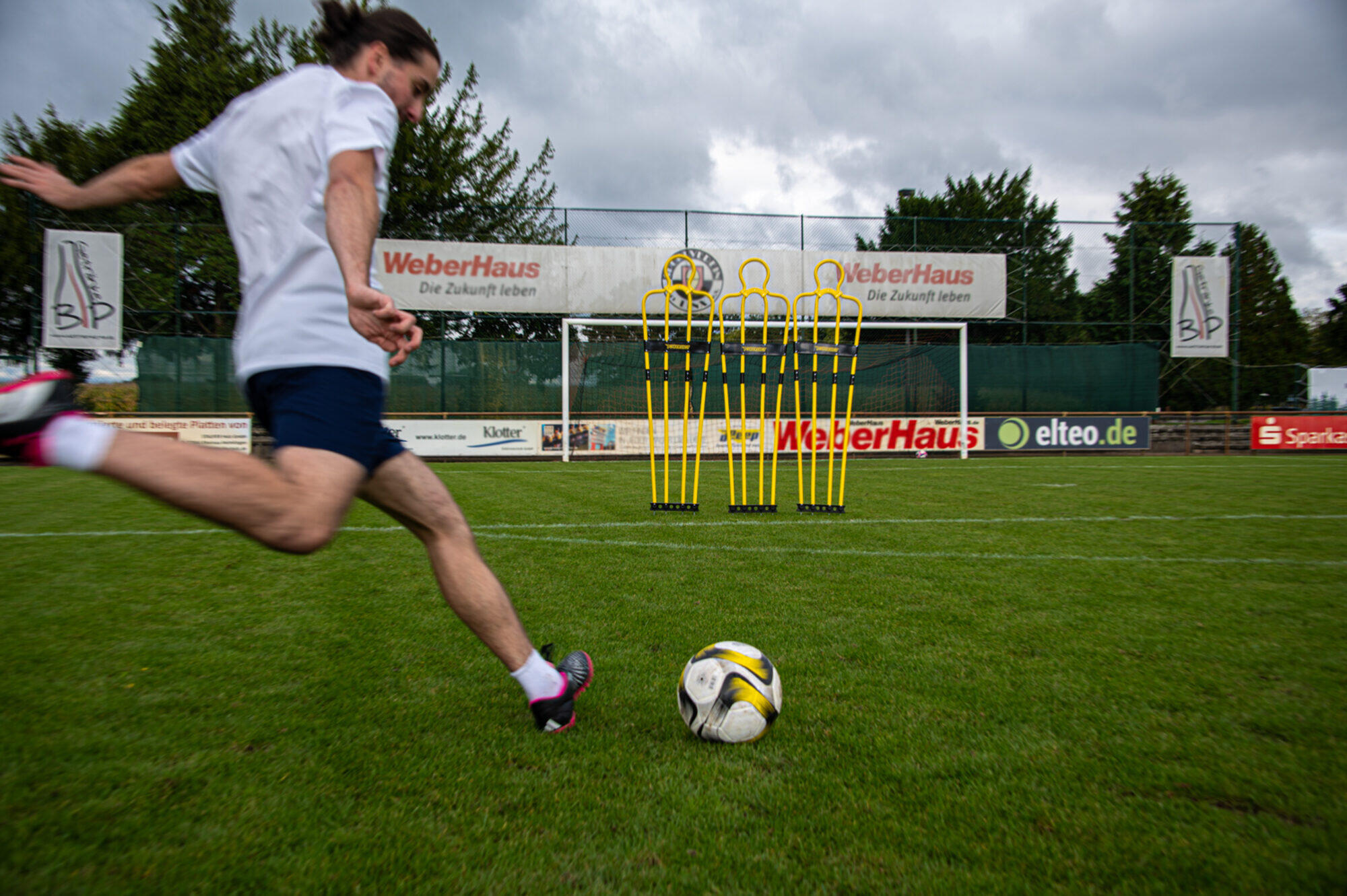 Set di 3 manichini da calcio di punizione - borsa per il trasporto inclusa 3/7