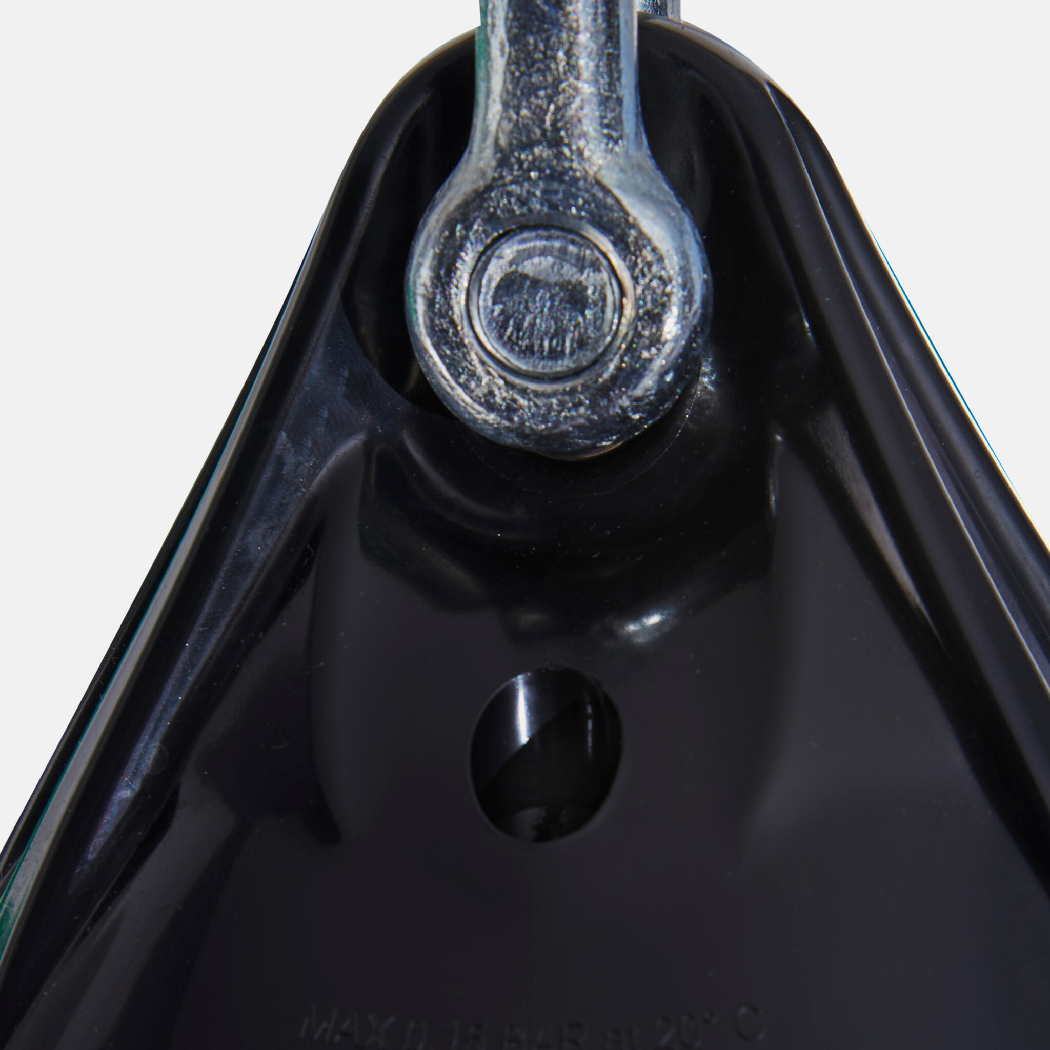 SACCO BOXE AD ACQUA NERO 2/3