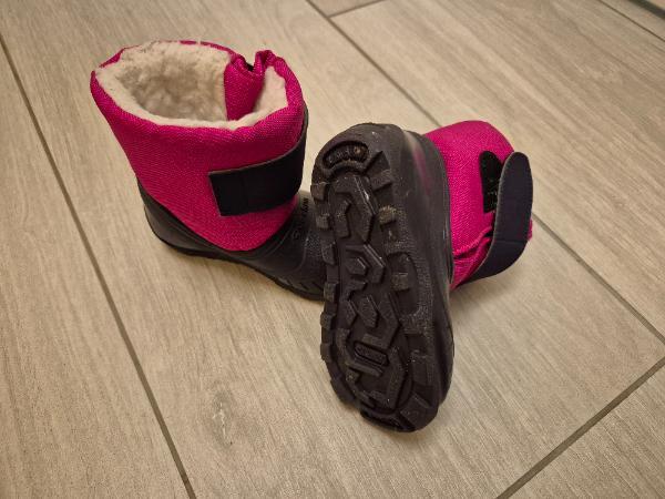 Entre Particuliers - Bottes de neige taille 22-23 2/2