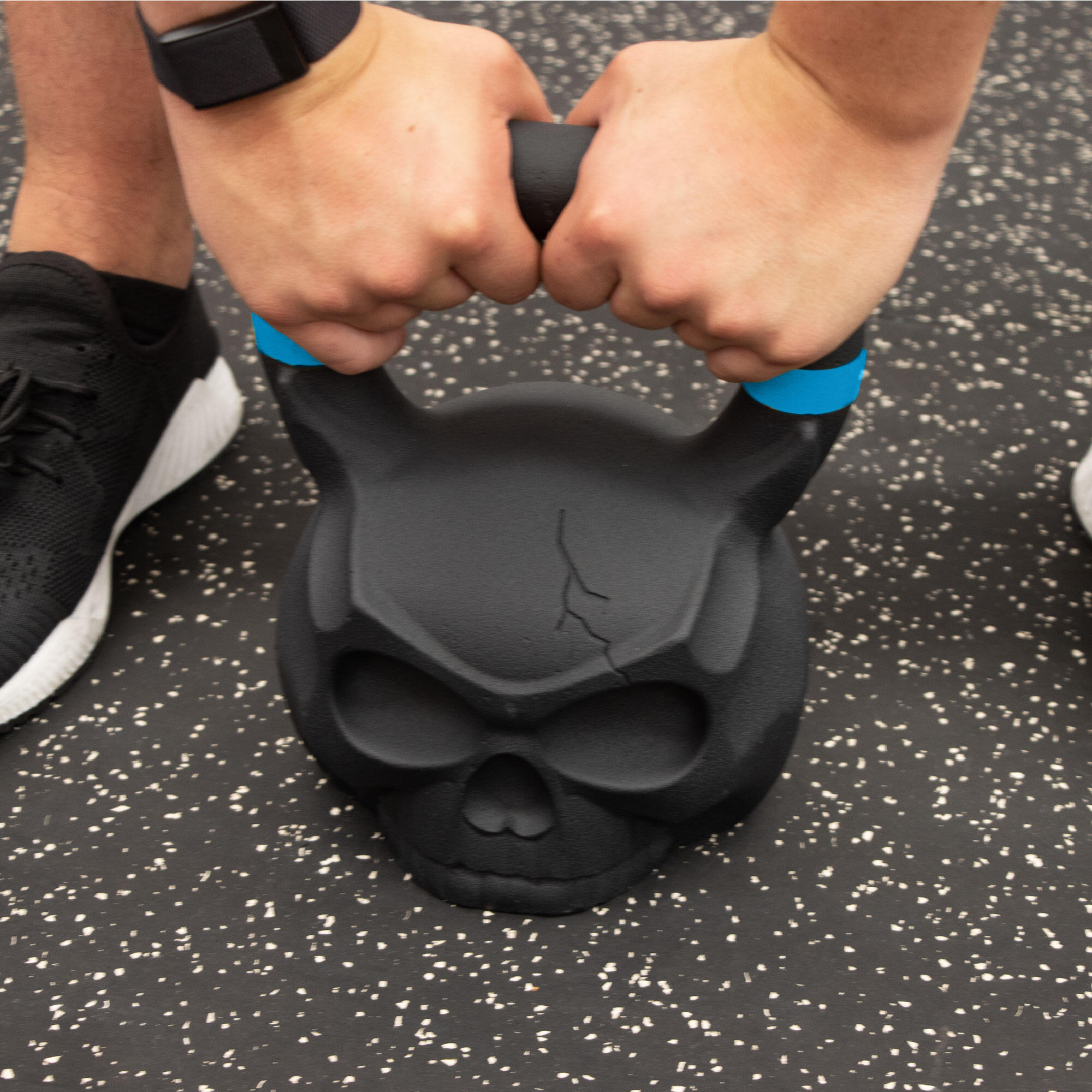 Phoenix CAST IRON SKULL KETTLEBELL - 16KG 4/8