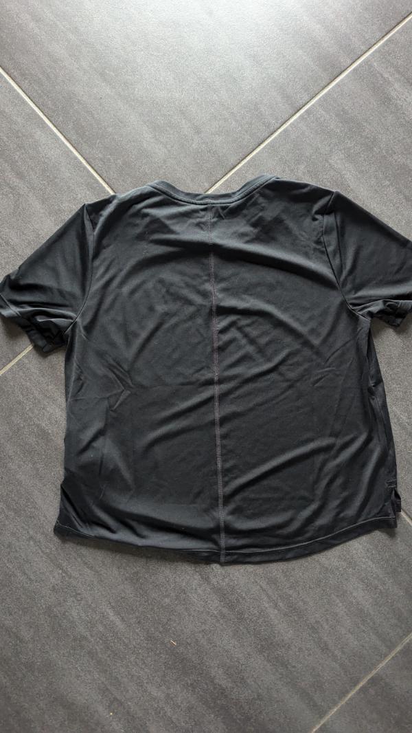 Entre Particuliers - T-shirt Nike pro enfant 2/2