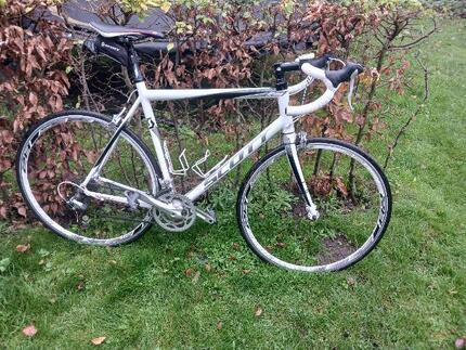 Entre Particuliers - Scott taille 56cm vélo de route aluminium