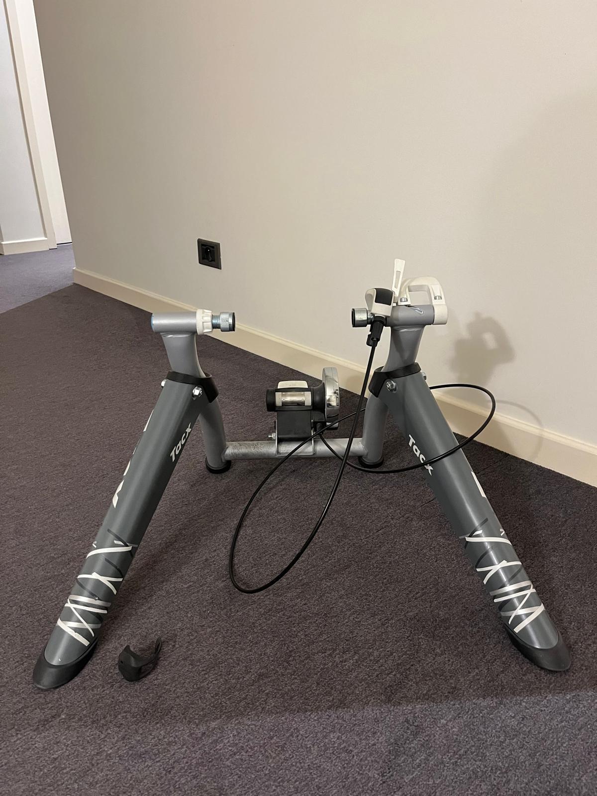 Entre Particuliers - Rouleaux Tacx avec sac 2/5