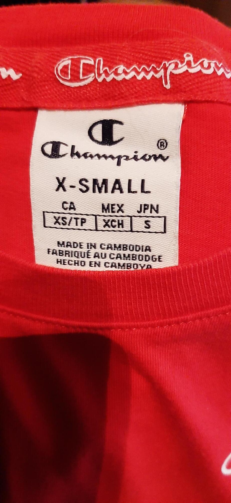 Entre Particuliers - T-shirt rouge Champion XS 2/2