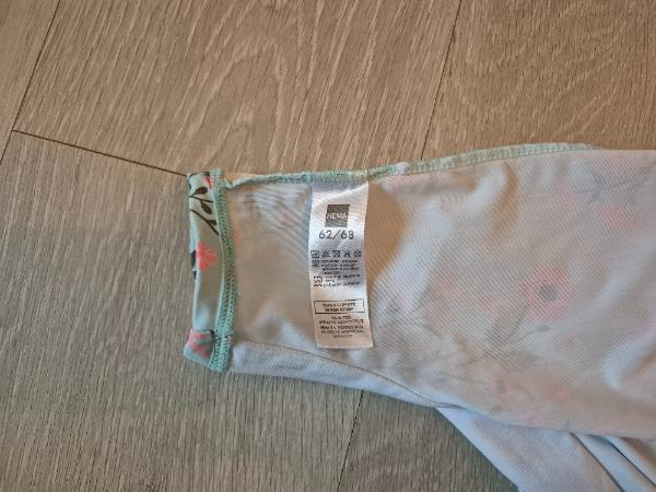 Tussen Particulieren - UV Zwempakje Hema 62-68 2/2