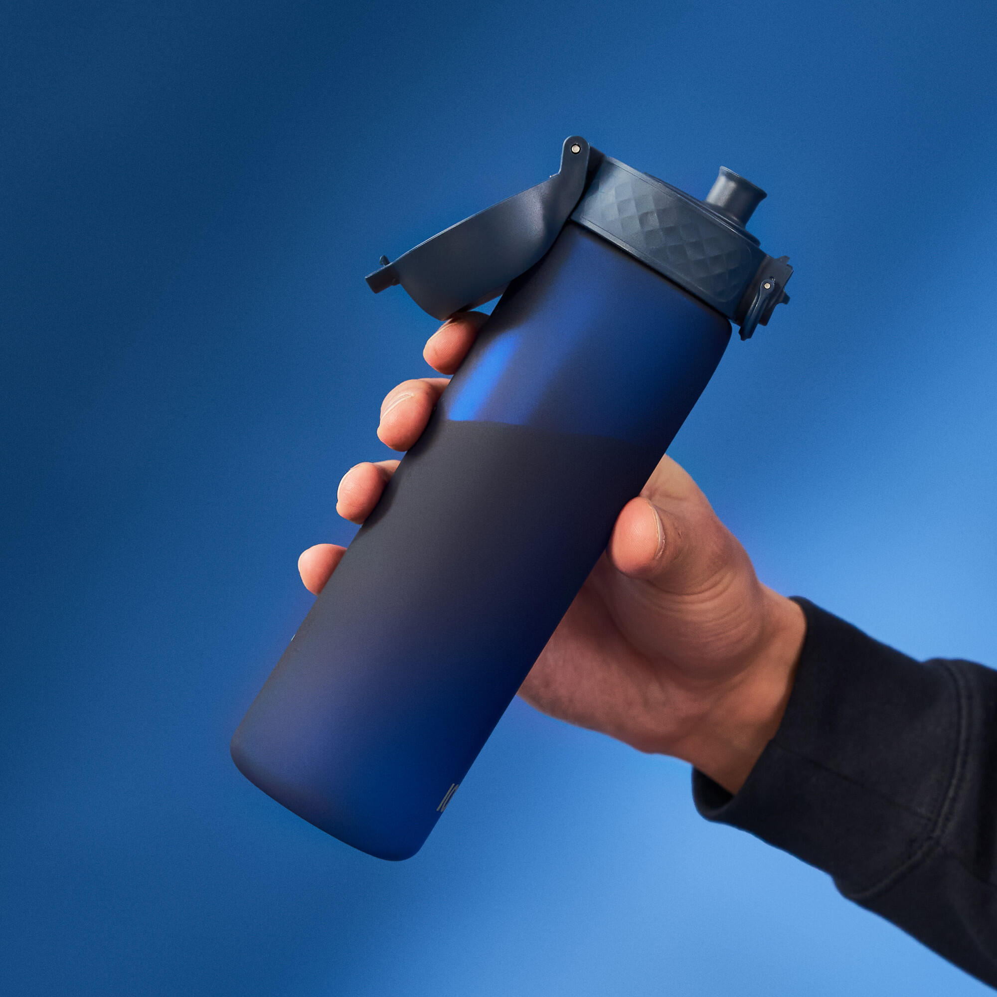 Bidon na wodę ION8 500ml z atestem PZH – szczelny, lekki, bez BPA 3/8