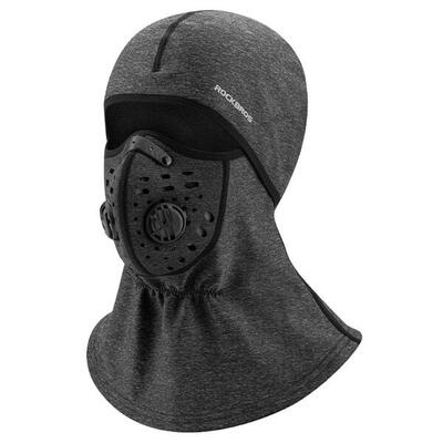 Warme. ademende skibroek en motorhelm voor de winter