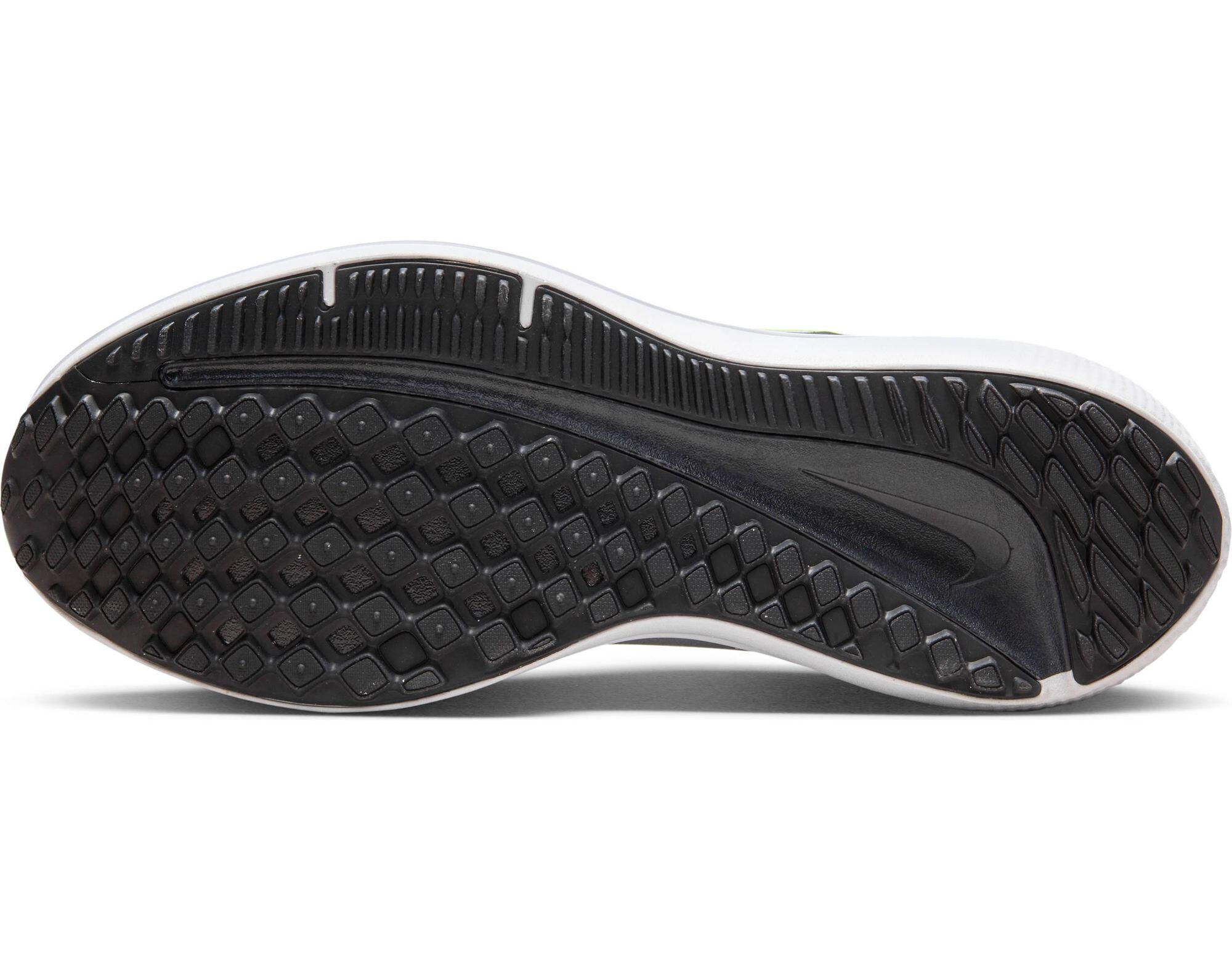 Nike Air Winflo 10 Laufschuhe 4/5