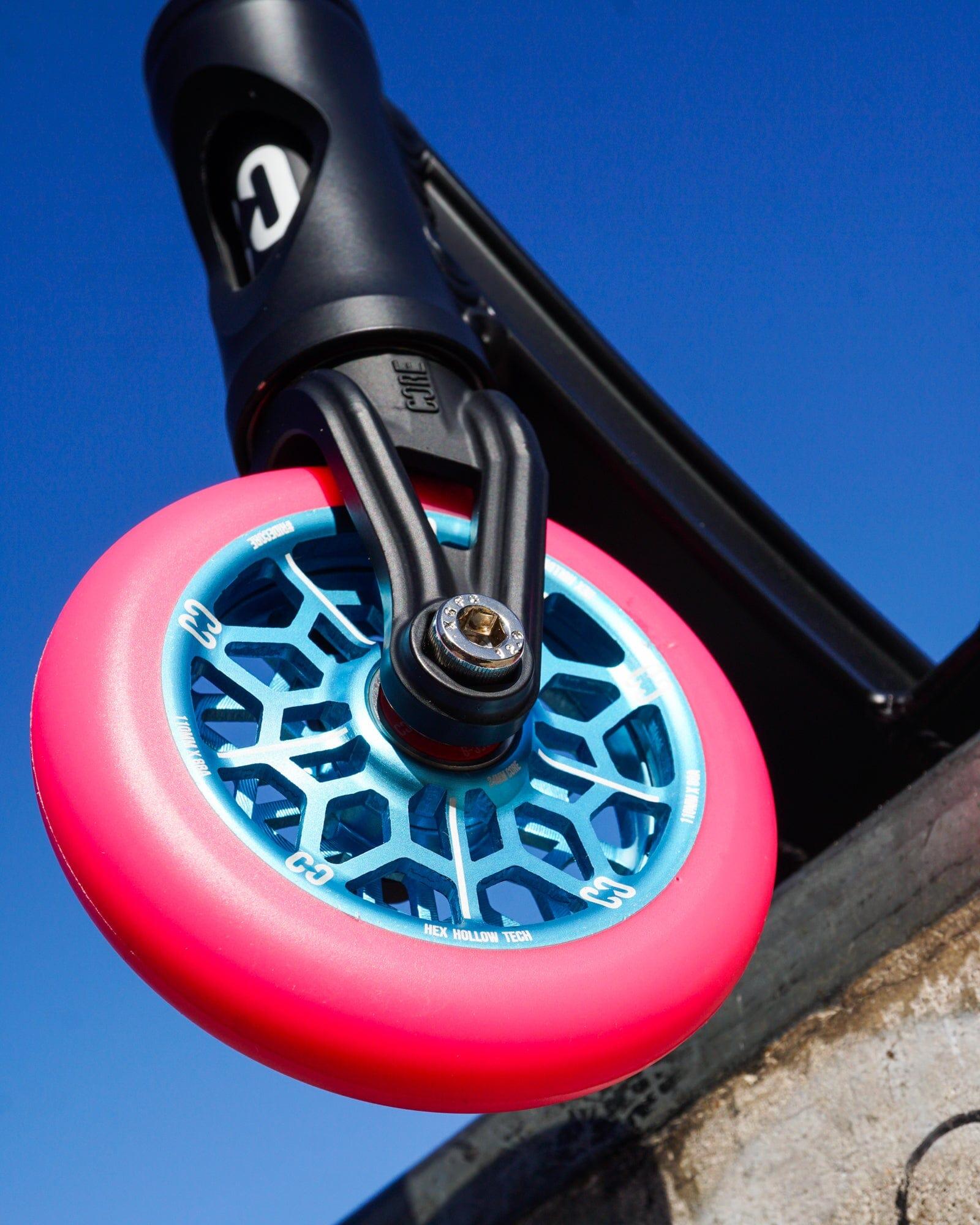 CORE Hollowcore Hex  110 Stuntstep wiel Blue/Pink 7/7