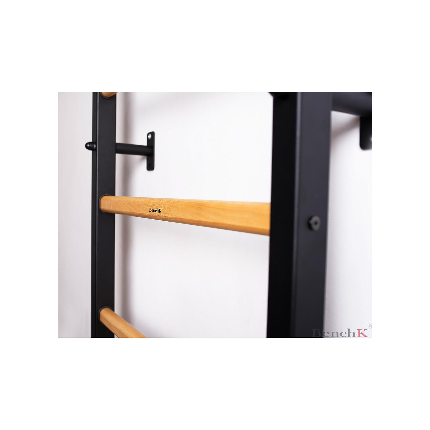 Wall Bars Fitness-System 721, with Built-In Pull-Up Bar  311B, black Turnen 2/4