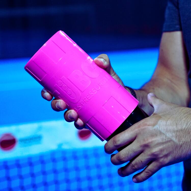 Drukregelaar voor tennis- en padelballen | TuboX3 Roze 2/7