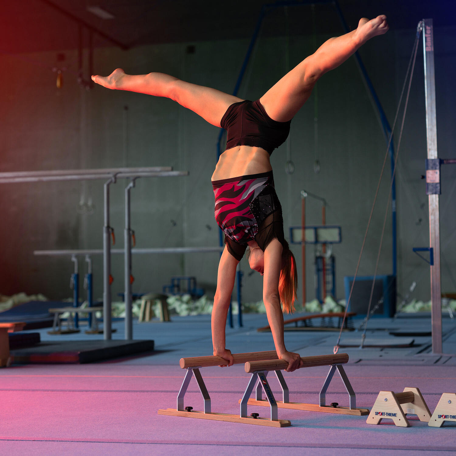 Handstand-Übungsbarren Original Kinderturnen Unisex Holz 2/3