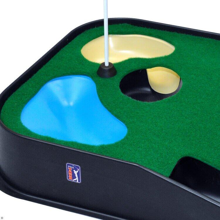 PGA TOUR Indoor and Outdoor Putting Mat with Training DVD 3/5