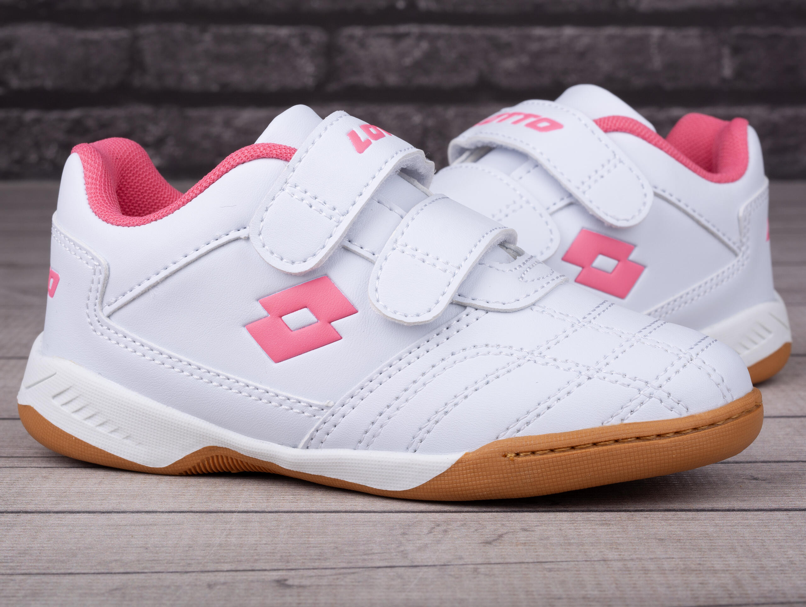 Buty sportowe halowe dziecięce Lotto PACER K 2/6