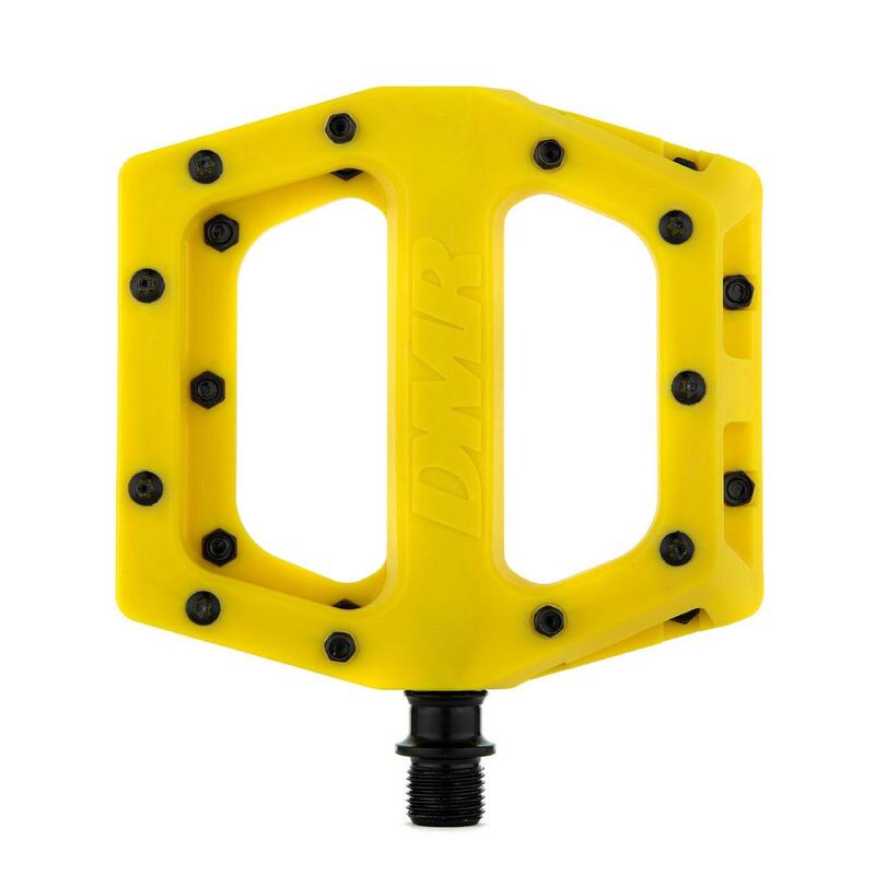 Pédale de VTT à plateforme V11, jaune                                      7 modèles disponibles 5650€ 7027€ -19%    * La vente débute le 16/07/2025    DMR Pédale de VTT à plateforme V11, jauneVendu exclusivement en ligne   