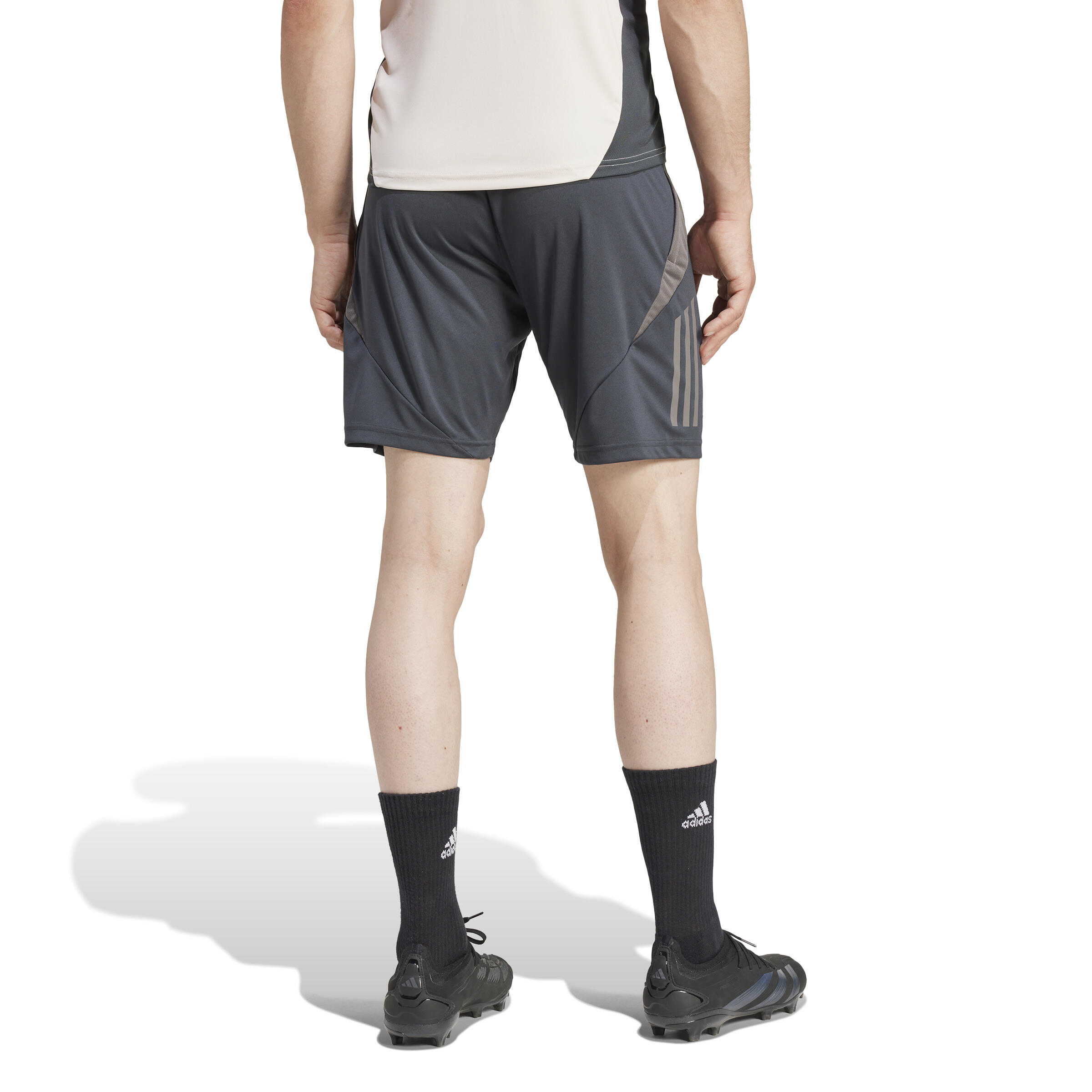 Short d'entraînement Real Madrid 2024/25 5/7