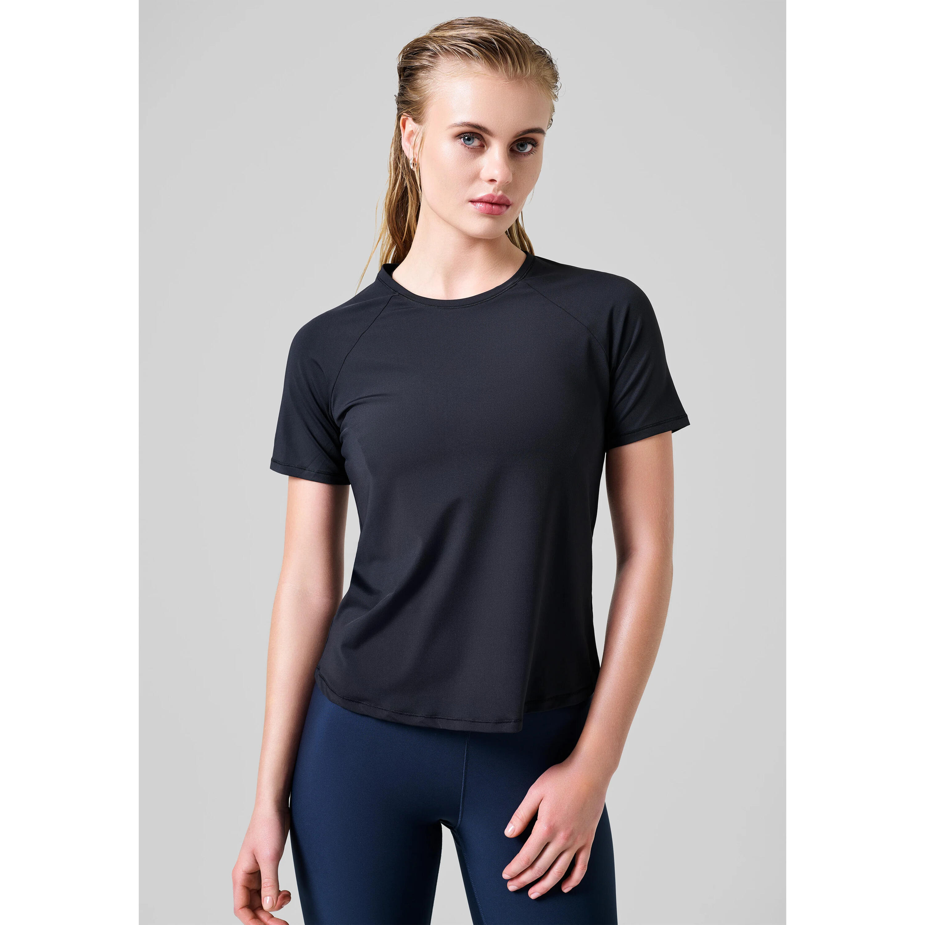 Camiseta de manga corta Casall modelo 24201-901 para mujer 2/5