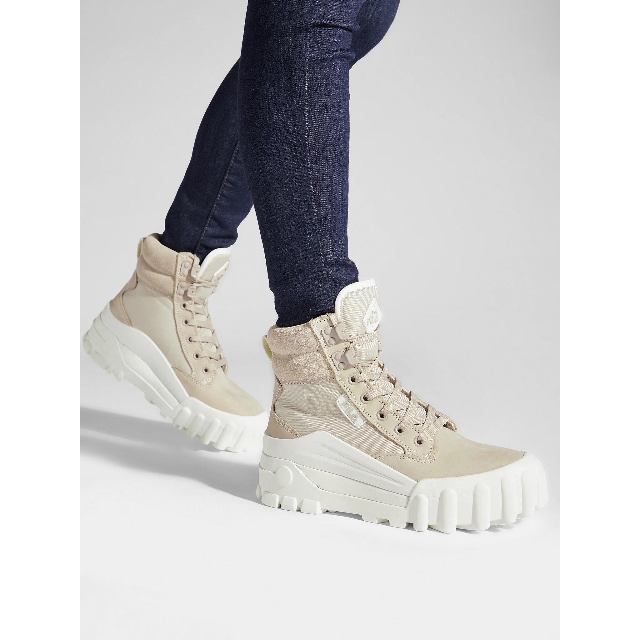 Baskets femme Fila Grungelution 3/7
