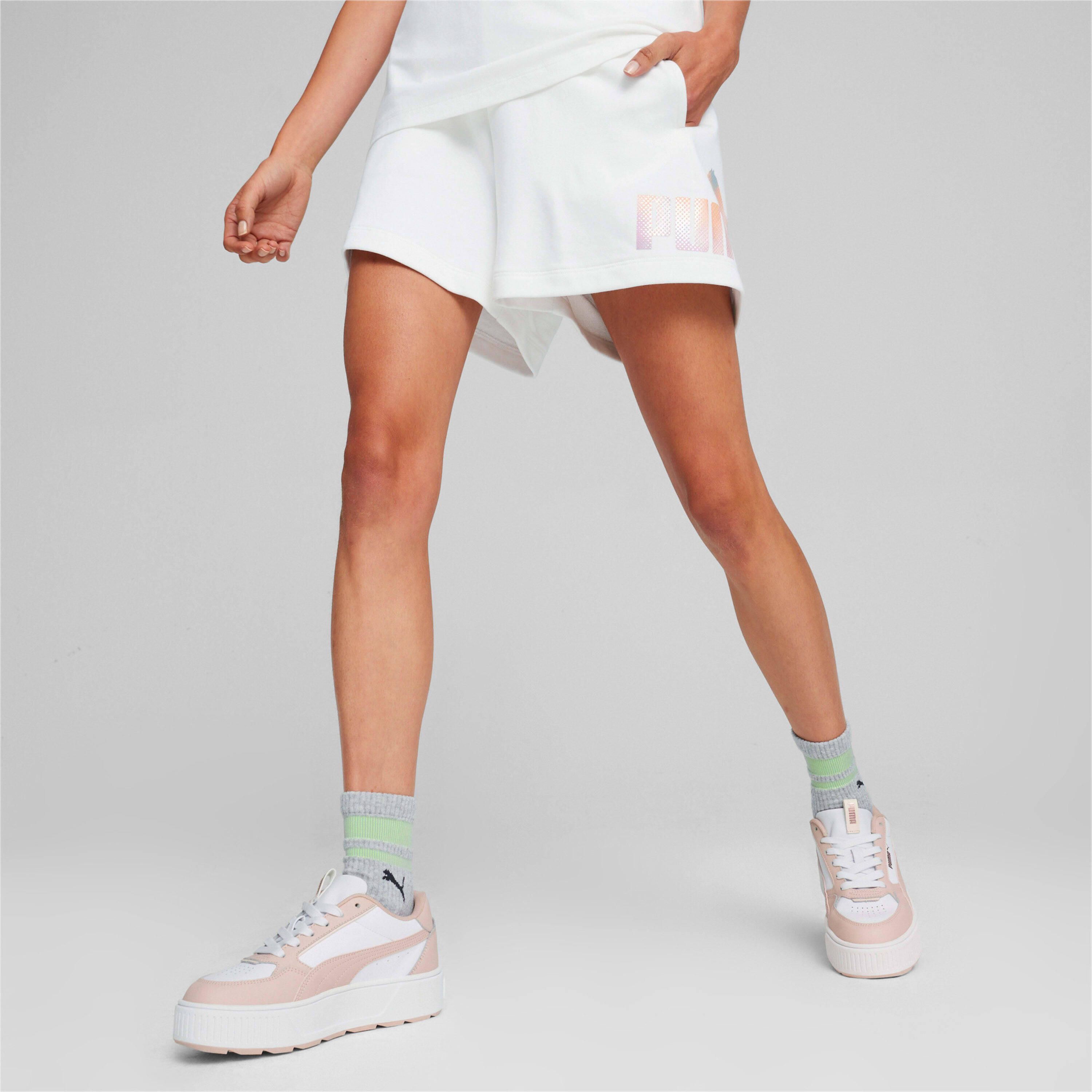 Damesshort Puma Ess+ Summr 2/7