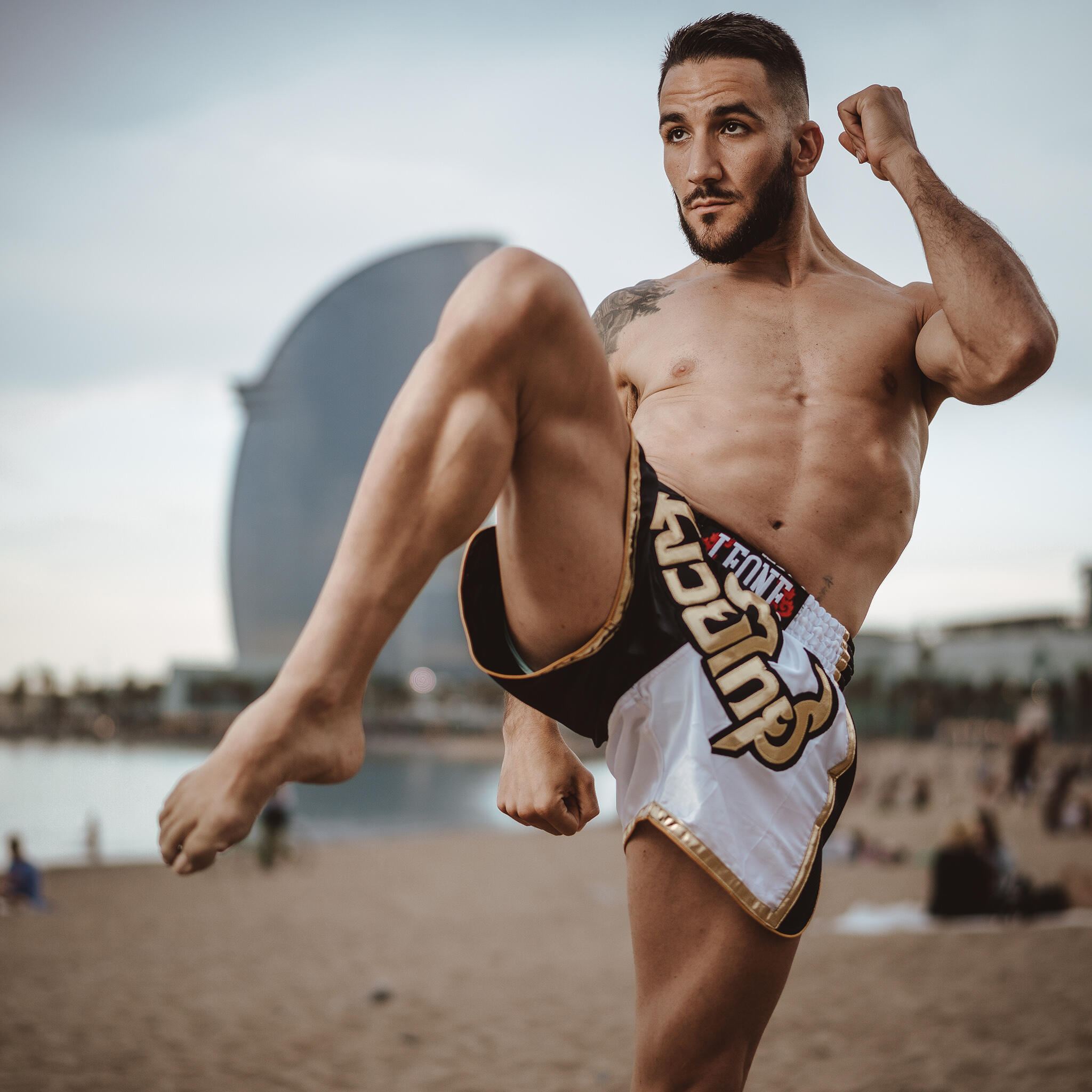 Leone1947 Pantalón Muay Thai SIAM negro/blanco S 7/7
