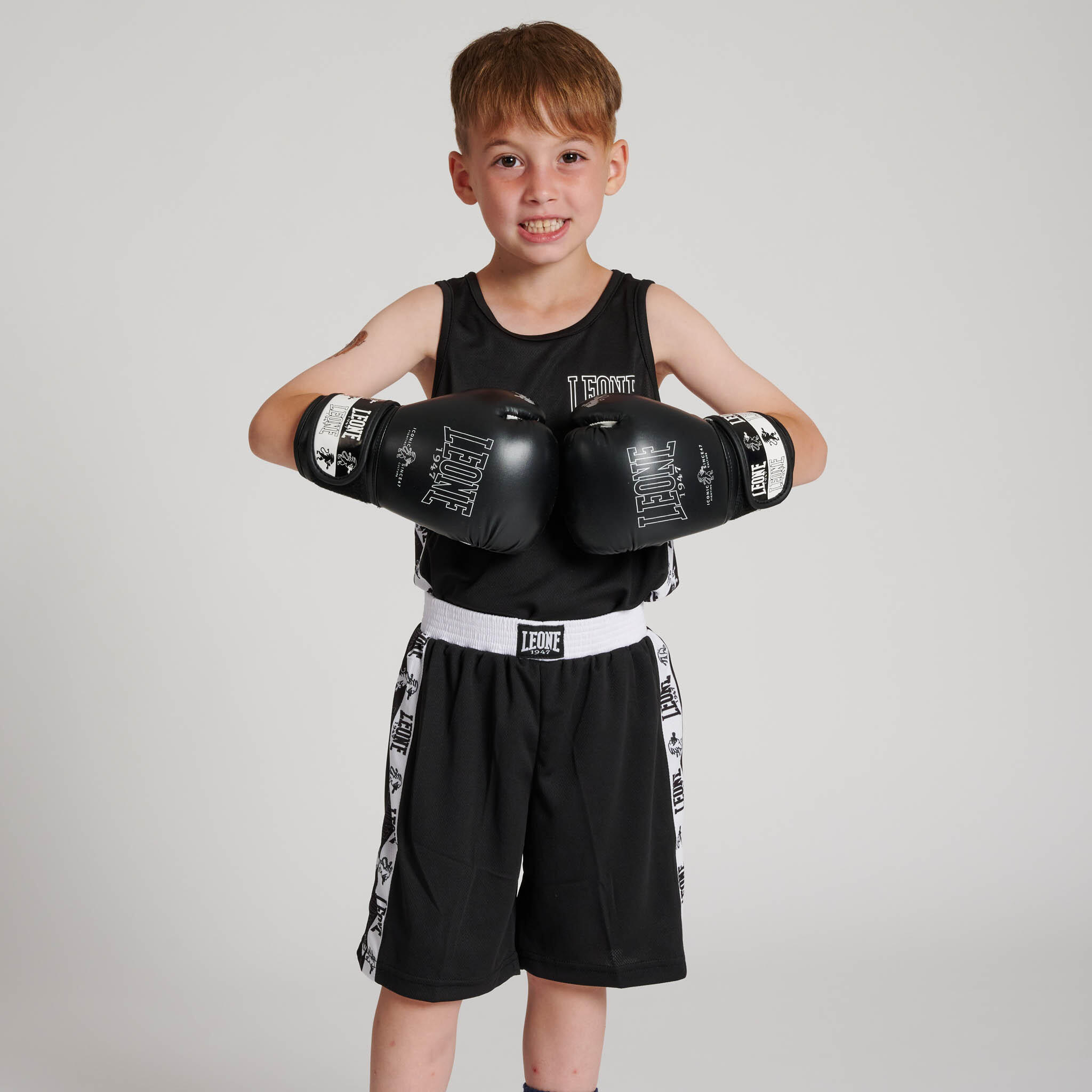 Camiseta boxeo infantil Leone1947 ICONIC negra L 6/6