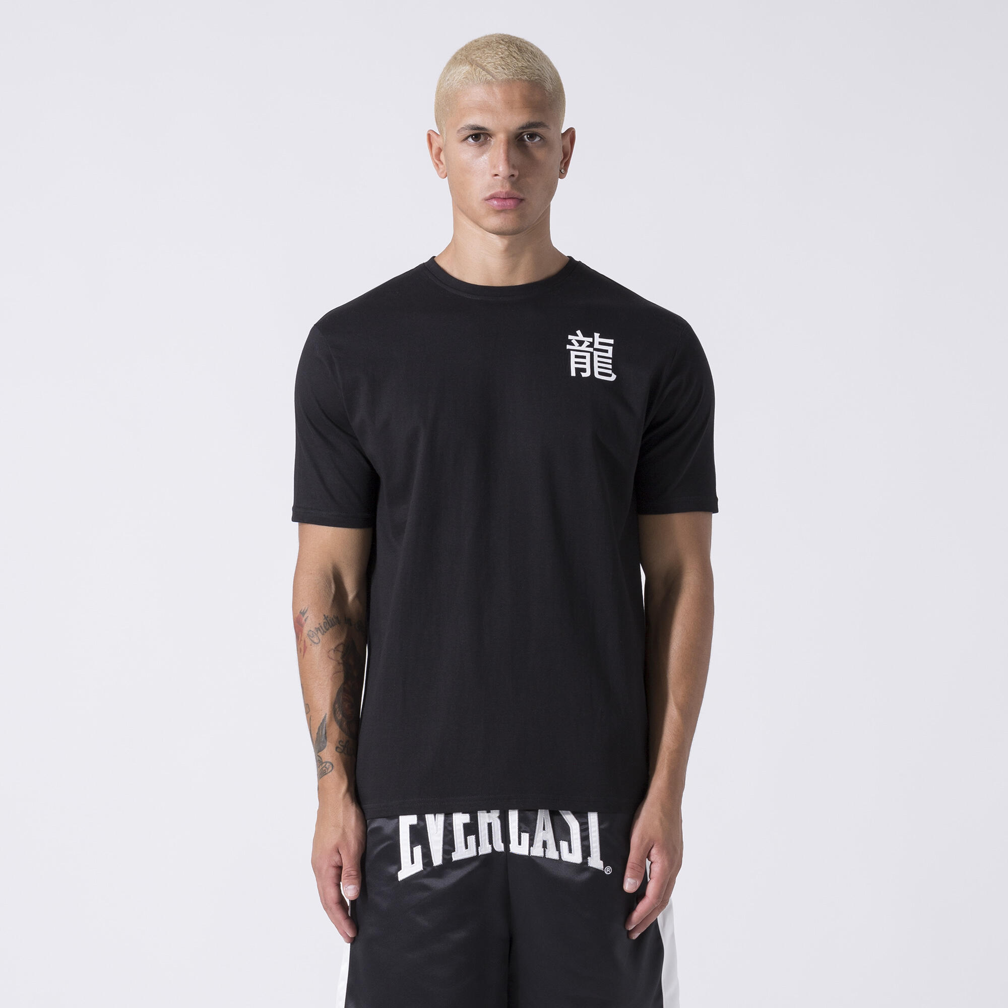 EVERLAST CAMISETA EXCLUSIVA CON GRÁFICO DE DRAGÓN BLACK ALGODÓN
