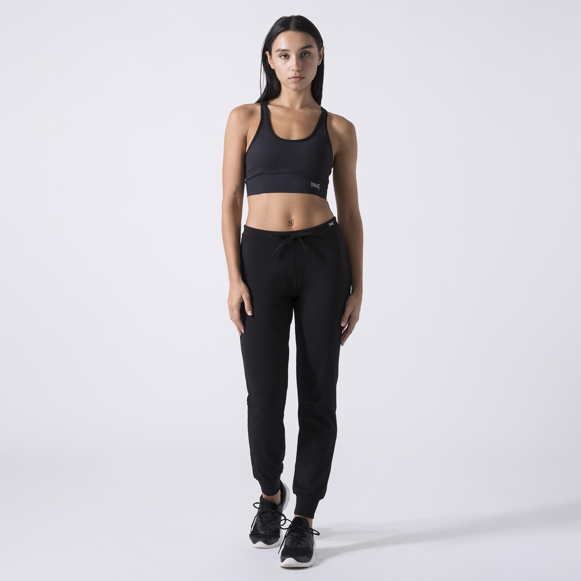 PANTALÓN BÁSICO CON PUÑO NEGRO ALGODÓN, ELASTANO 2/6