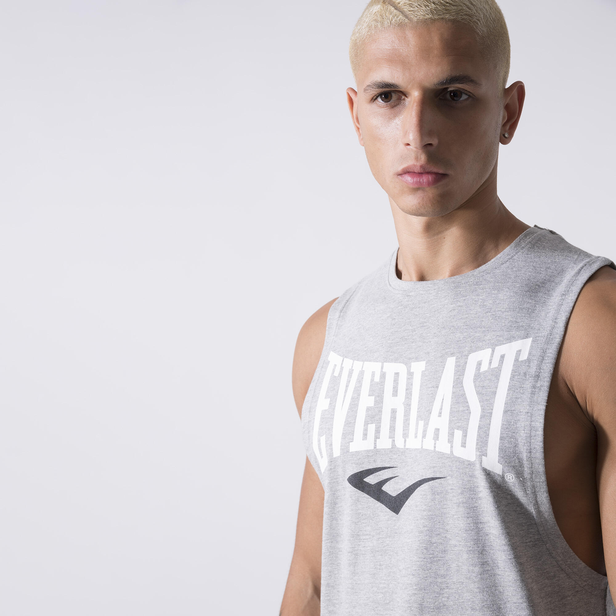 CAMISETA ICONICA EN JERSEY GRIS MELANGE ALGODÓN, POLIÉSTER 5/6