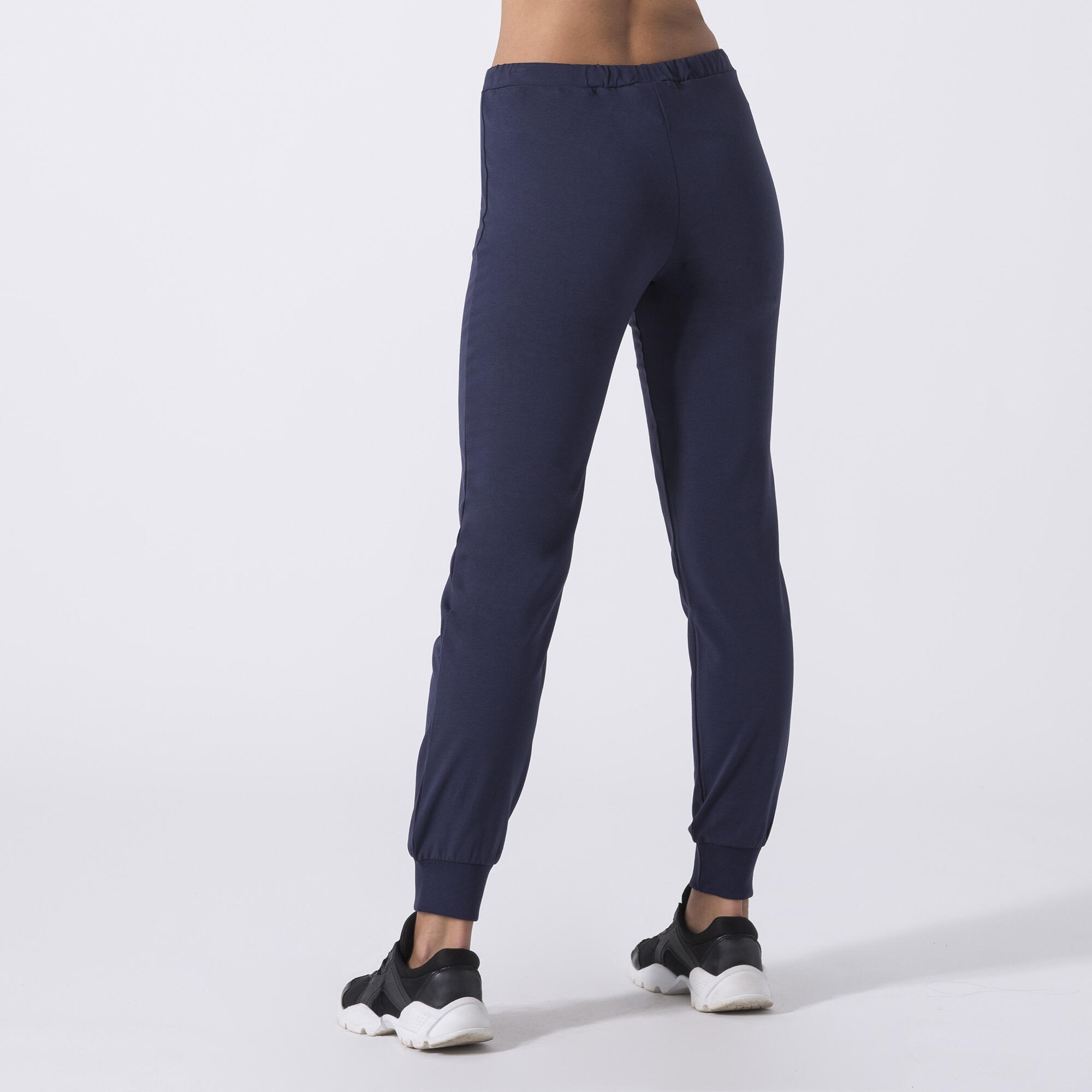 PANTALÓN BÁSICO CON PUÑO AZUL MARINO ALGODÓN, ELASTANO 4/6
