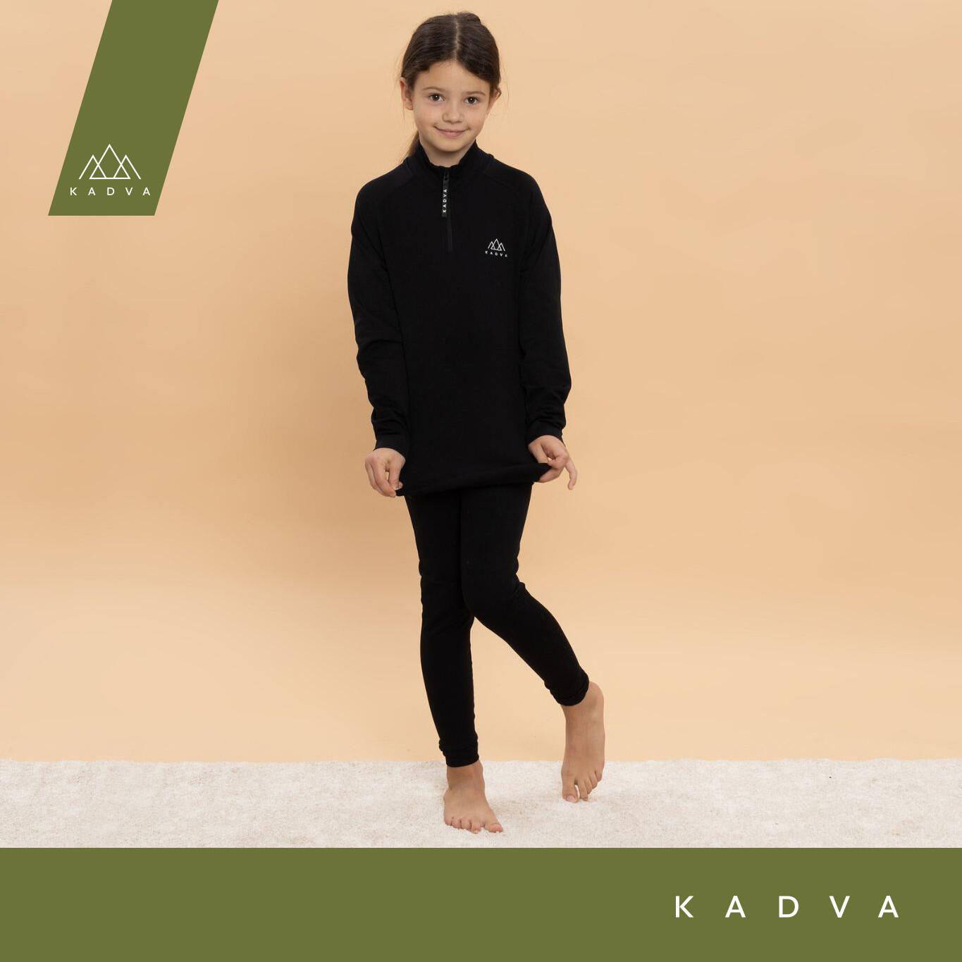 Un conjunto de ropa interior termoactiva para niños KADVA Tyros Set Jr 6/7