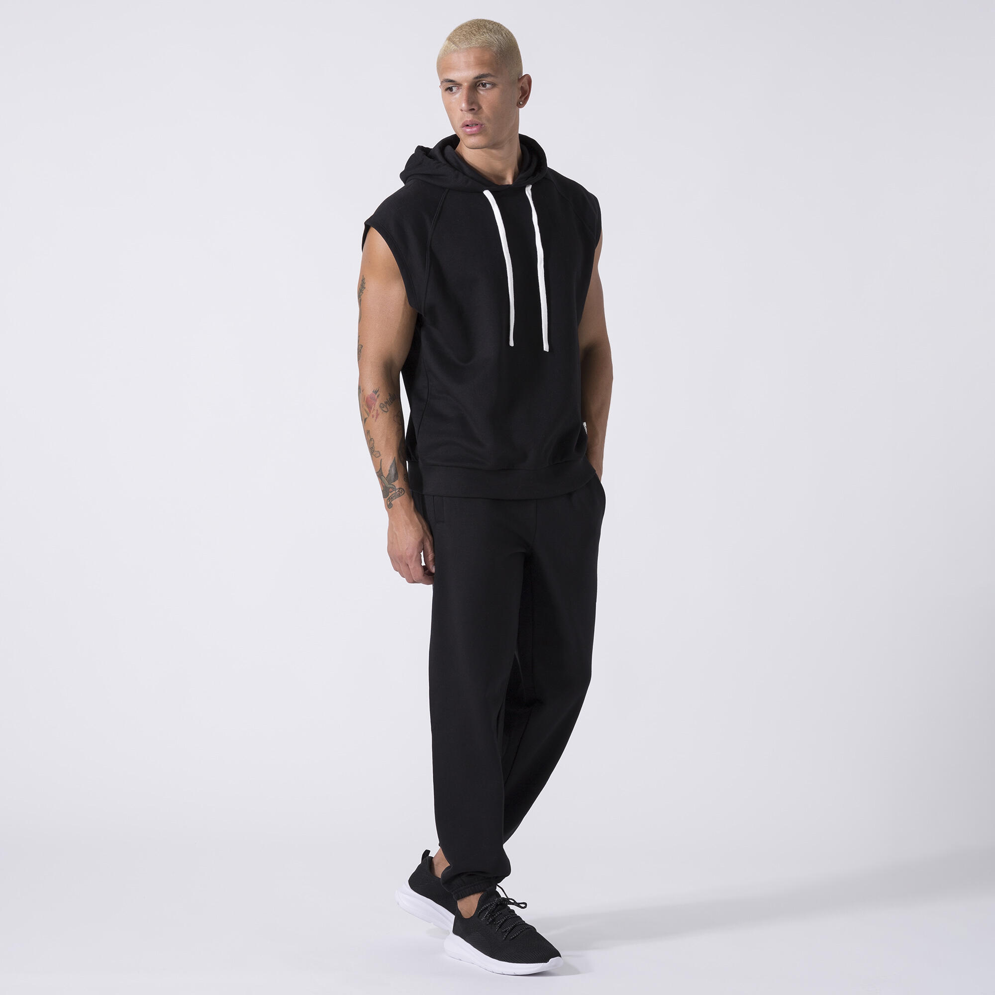 EXCLUSIVE SLEEVELESS HOODED SWEATSHIRT BLACK COTTON, POLYESTER 4/7