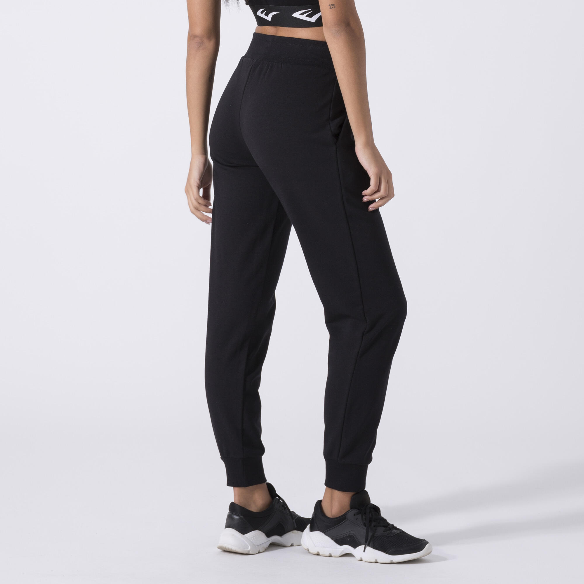 PANTALÓN ICÓNICO CON PUÑO EN EL DOBLADILLO NEGRO ALGODÓN, POLIÉSTER 4/6