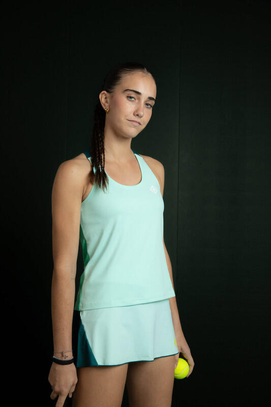 Izas Top Isabel : Conforto e Estilo para os seus treinos. Leve , Respirável e de 5/6