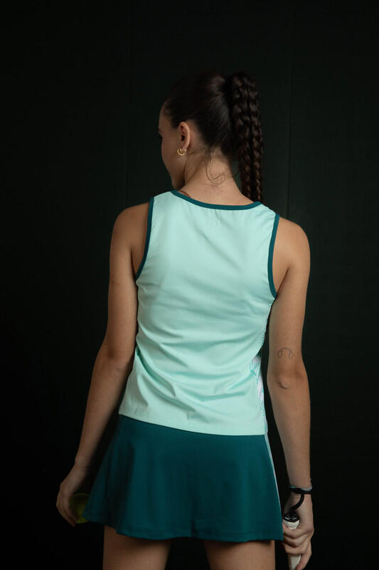Izas Orna Top : Style et confort pour vos séances d'entraînement et vos moments 4/6