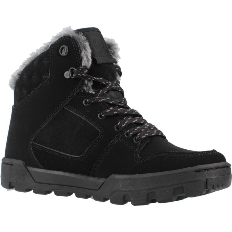 Tenisky Dc Model Manteca 4 Boot Barva černý