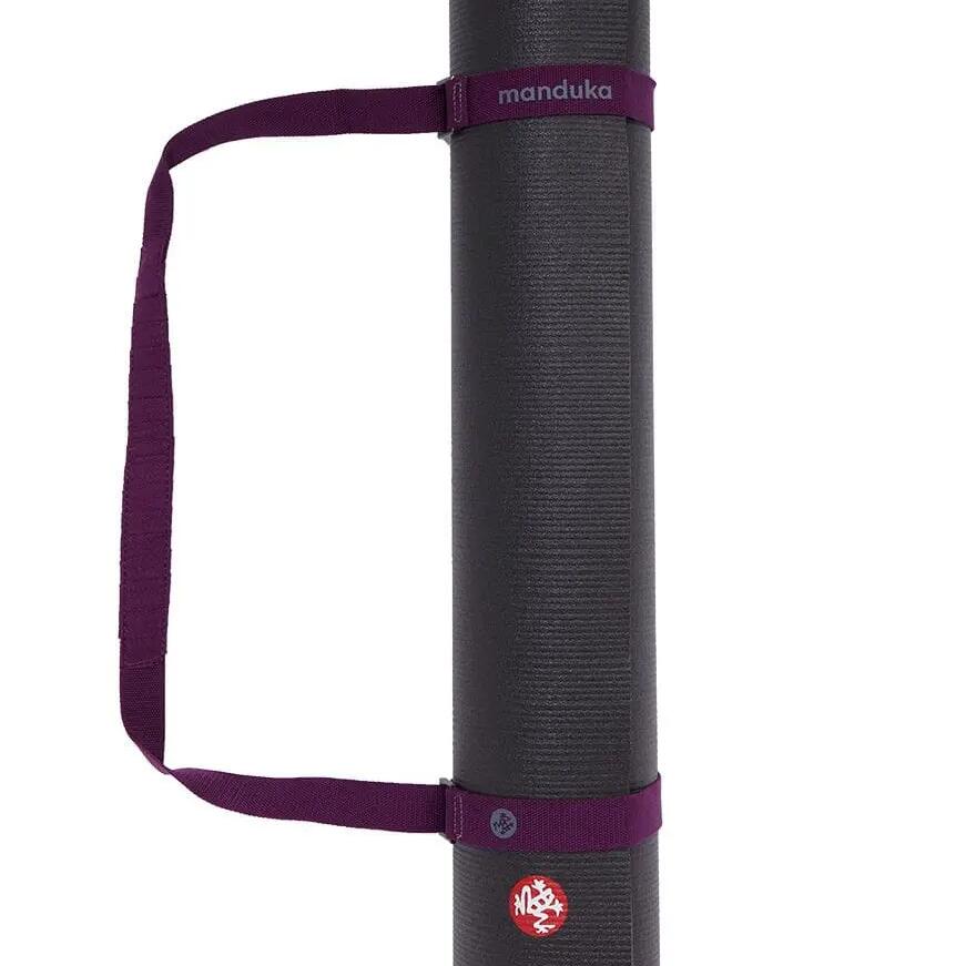 Manduka Consuter Mat Carrier - удобна презрамка