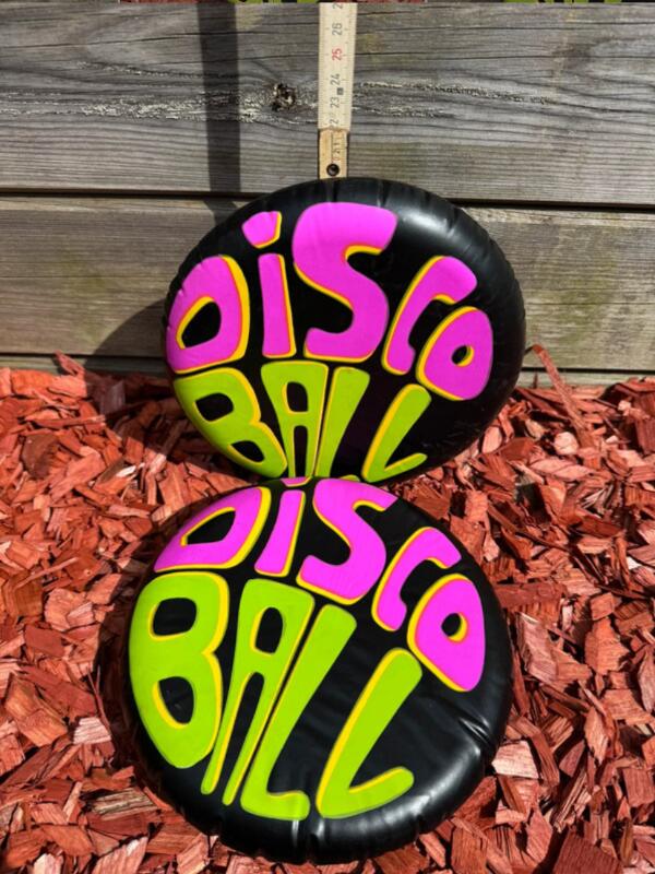 Tussen Particulieren - Disco Ball - 2 Zachte (PVC) opblaasbare frisbees 3/3