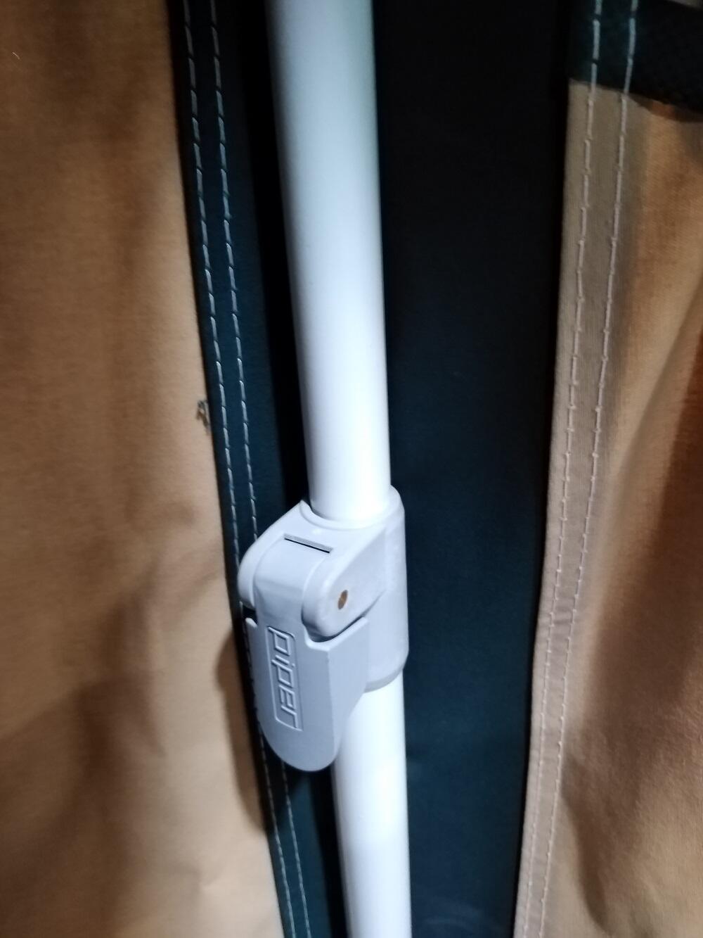 Puntal extensible para avancés de camping 3/5