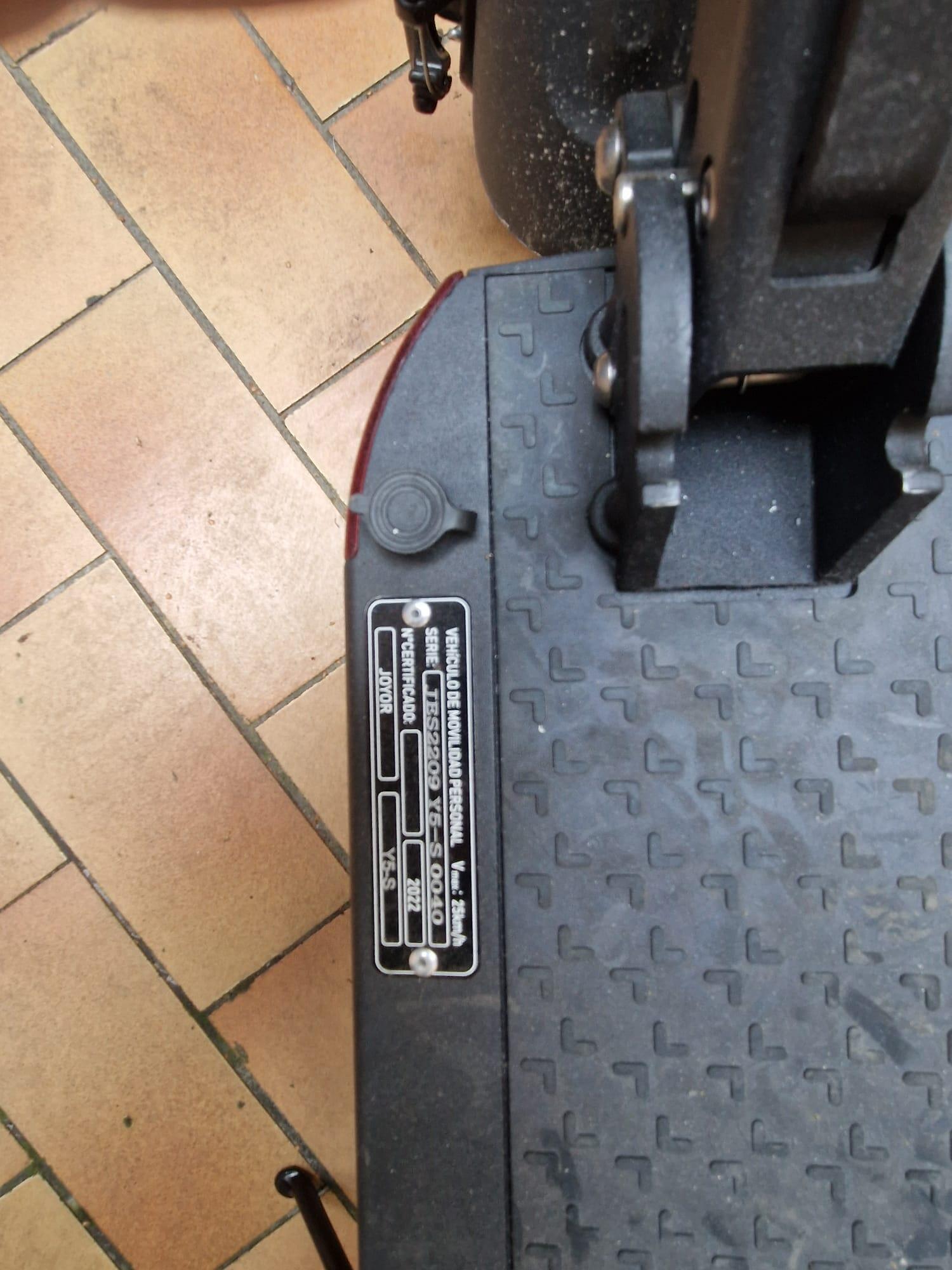 Tussen Particulieren - Joyor Y5S scooter 2/5