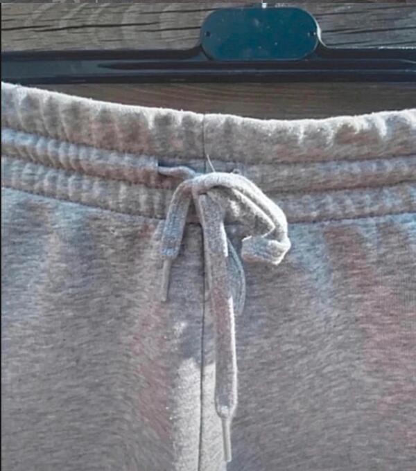 Entre Particuliers - Adidas - Short gris - Taille S 3/6
