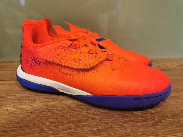 Entre Particuliers - Chaussures de football d'intérieur kipsta rose sau 2/5