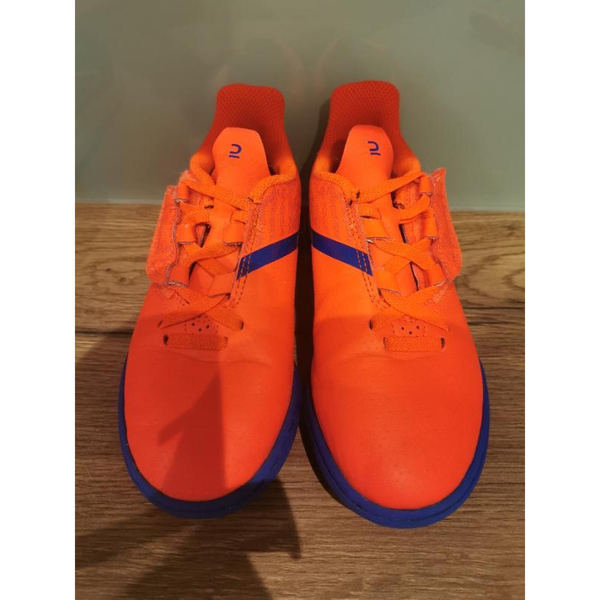 Entre Particuliers - Chaussures de football d'intérieur kipsta rose saumon