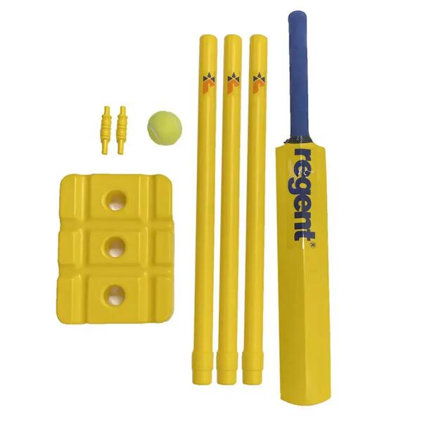 Kids' plastic cricket set with stumps, bails, bat and ball